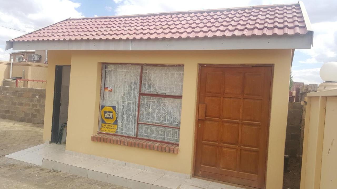 Furnacelodge Bloemfontein Exterior foto